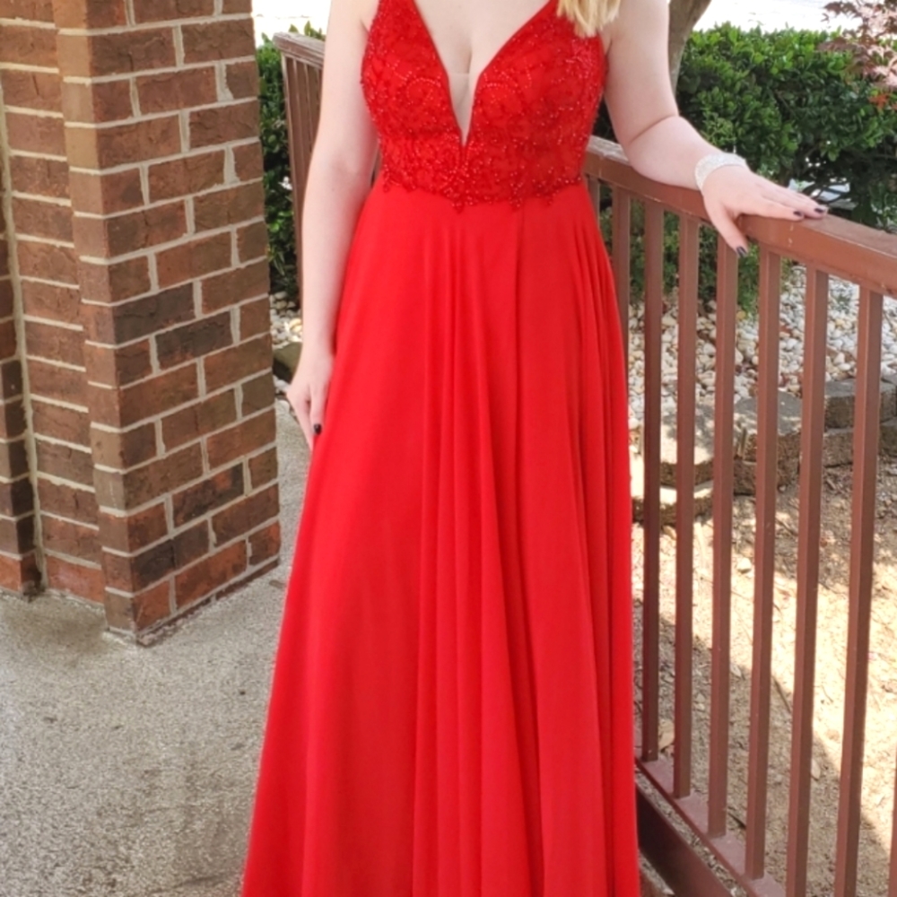 Size 4-6 formal prom dress